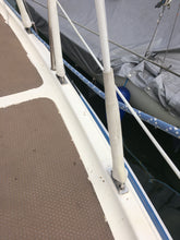 Lade das Bild in den Galerie-Viewer, custom-shroud-tensioner-cover-shroud-protective-cover-turnbuckle-protector