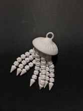 Load image into Gallery viewer, solvit3d-jellyfish-keychain